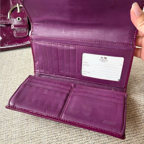 Coach F19709 Patent Leather Shoulder Bag and Wallet Set - Picture 4 of 9